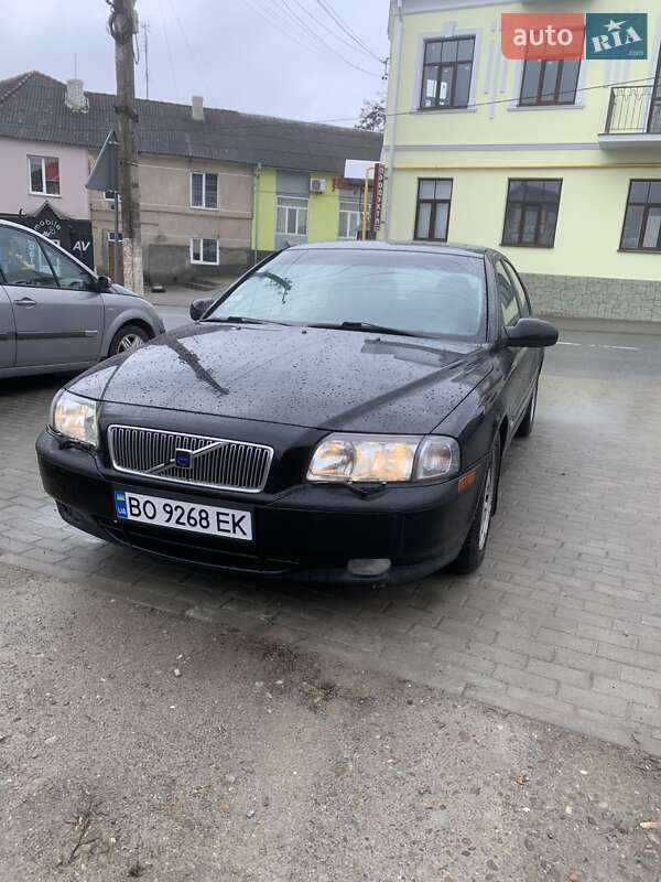 2000 volvo s80