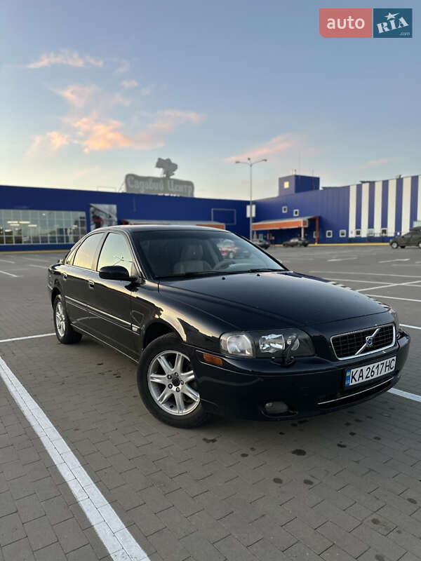2005 volvo s80