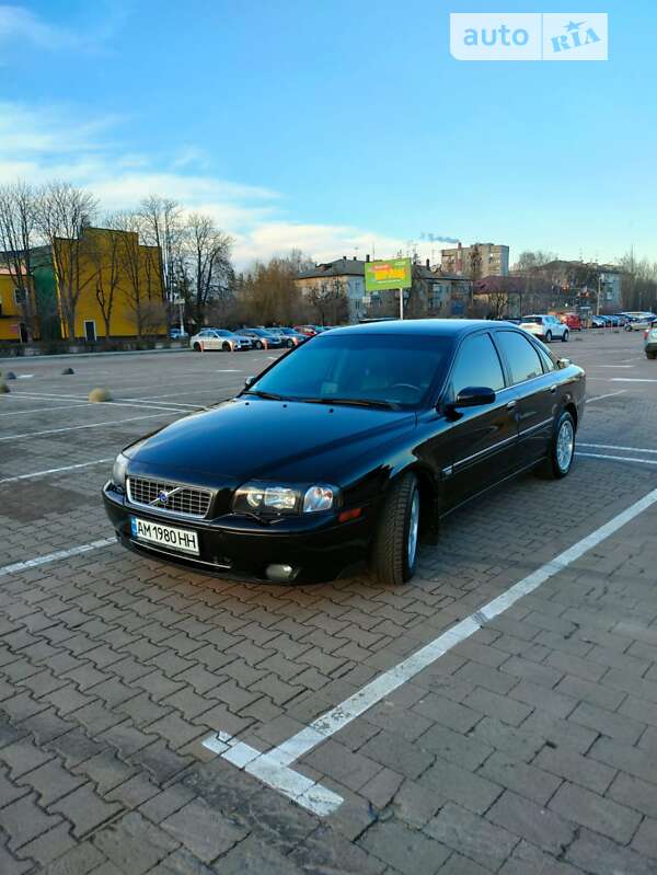 2003 volvo s80