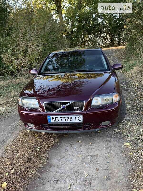 2000 volvo s80