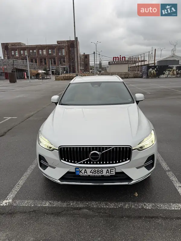 2022 volvo xc60