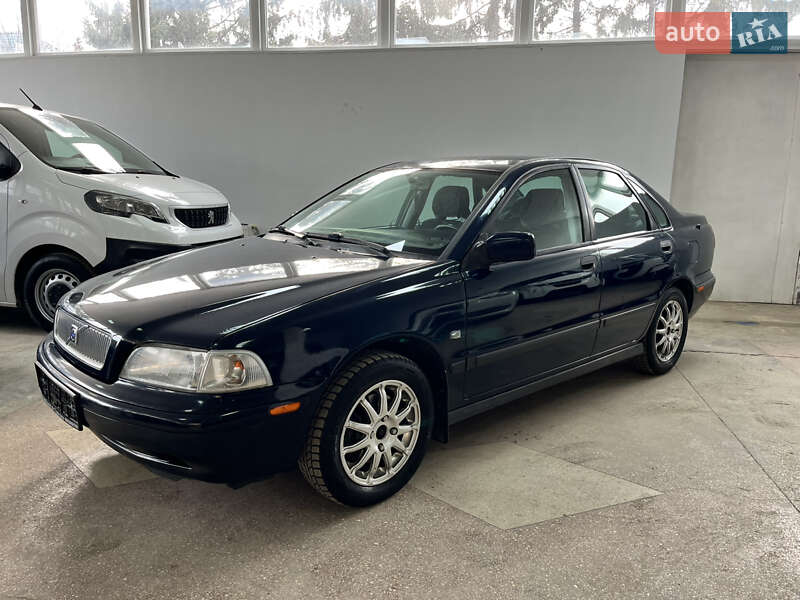 1999 volvo s40