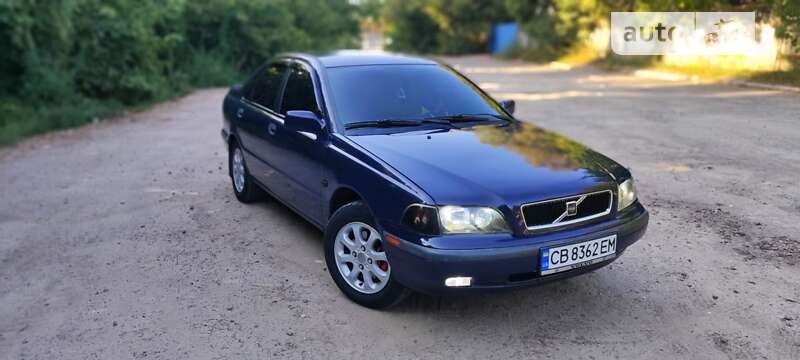 1999 volvo s40