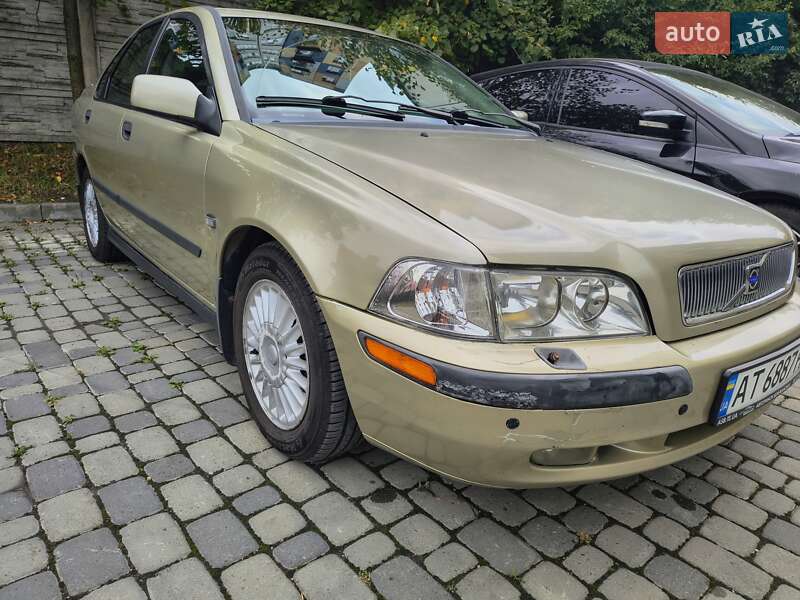 2002 volvo s40