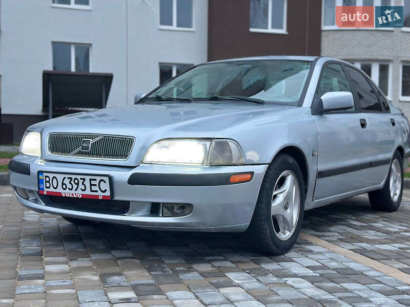 1997 volvo s40
