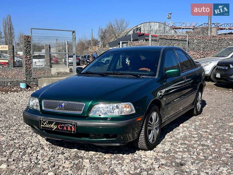 1999 volvo s40