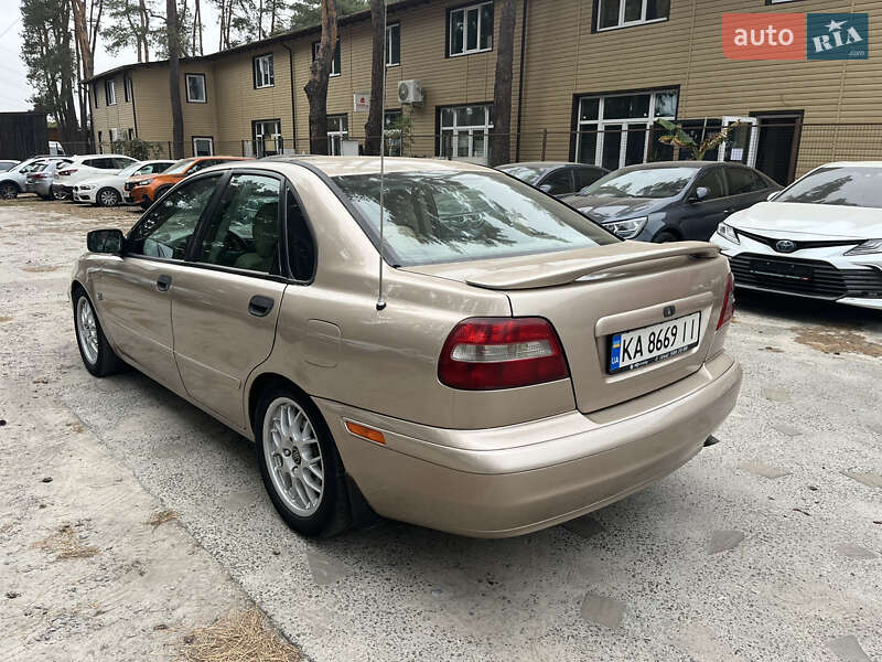 2001 volvo s40
