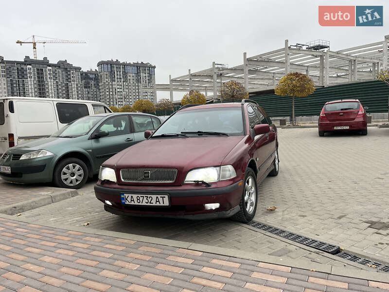 1997 volvo v40