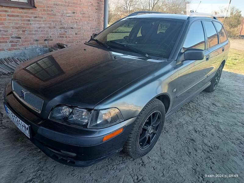 2001 volvo v40