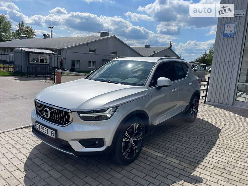 2018 volvo xc40