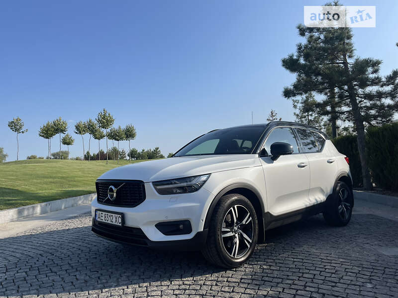 2018 volvo xc40