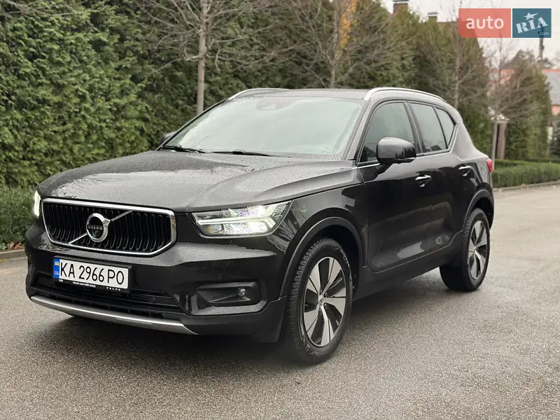 2020 volvo xc40
