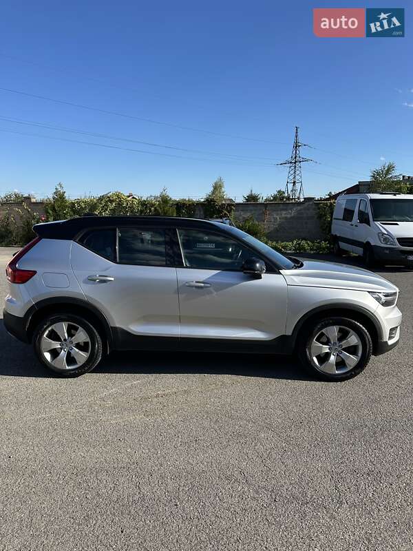 2018 volvo xc40