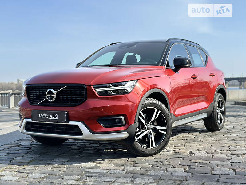 2020 volvo xc40