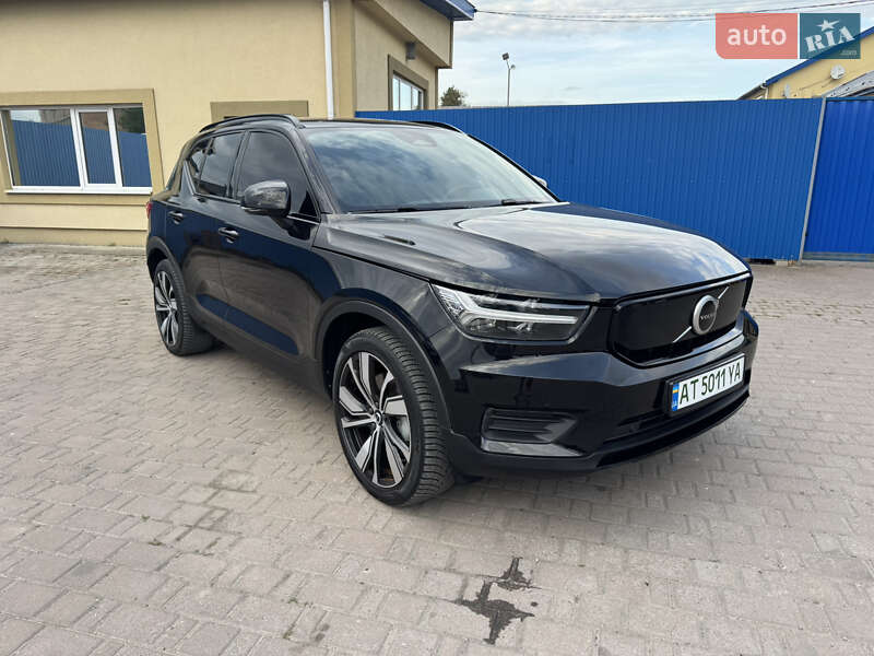 2021 volvo xc40