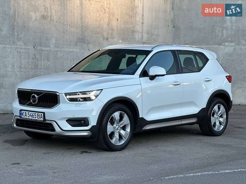 2020 volvo xc40