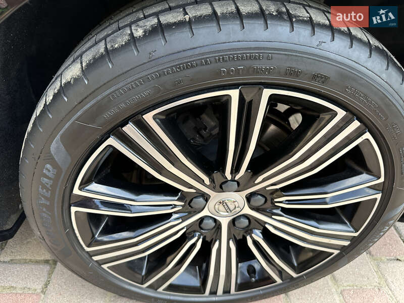 2019 volvo v60