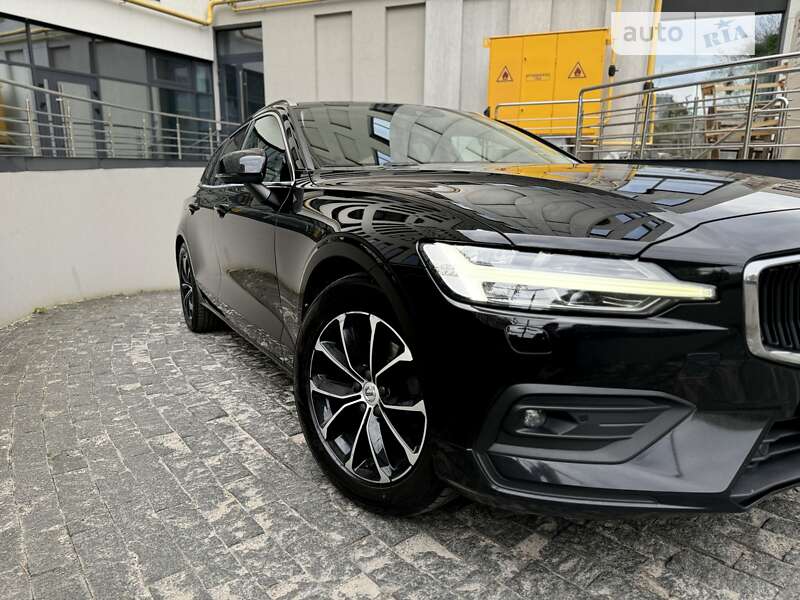 2019 volvo v60