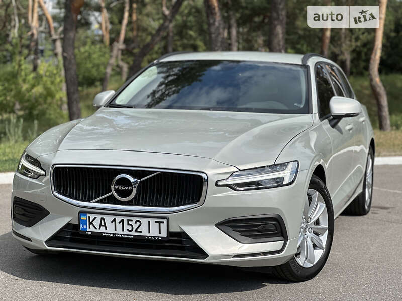 2021 volvo v60