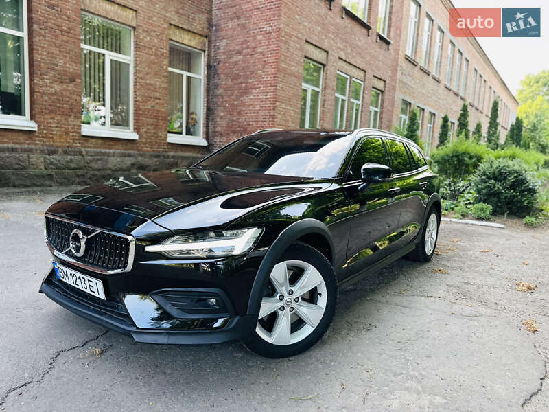 2019 volvo v60cc