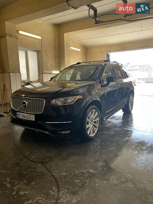 2016 volvo xc90