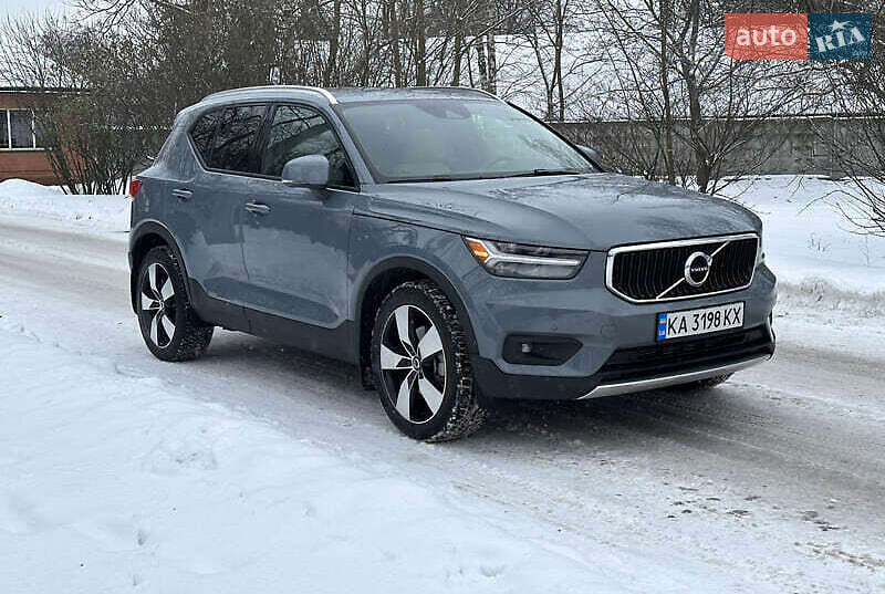 2020 volvo xc40