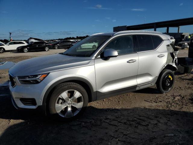 2019 volvo xc40 t5 mo
