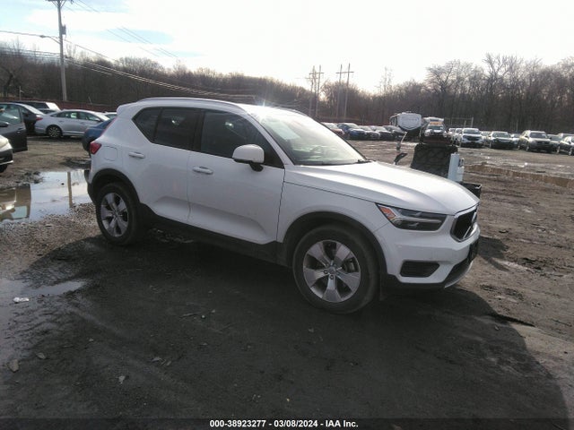 2019 volvo xc40