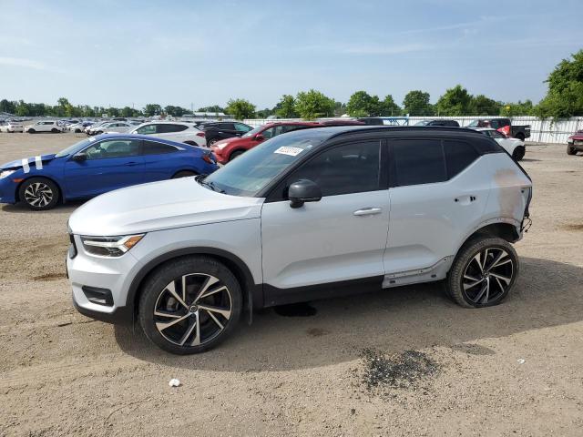2021 volvo xc40