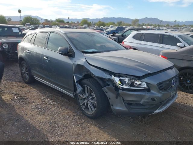 2018 volvo v60 cross country