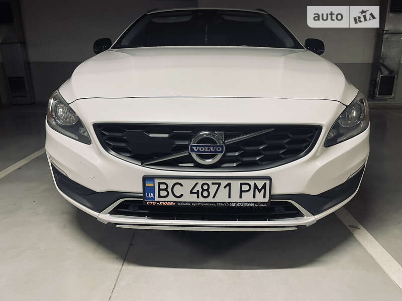 2015 volvo v60
