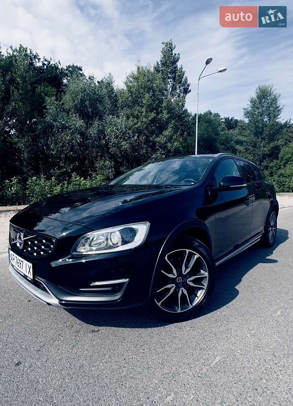 2015 volvo v60