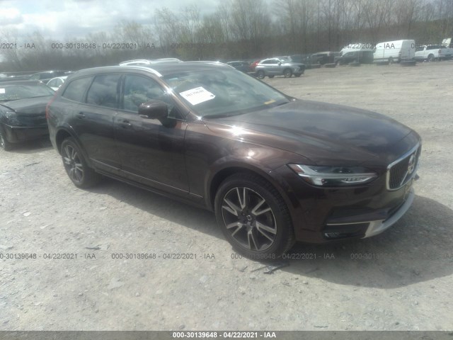 2017 volvo v90 cross country