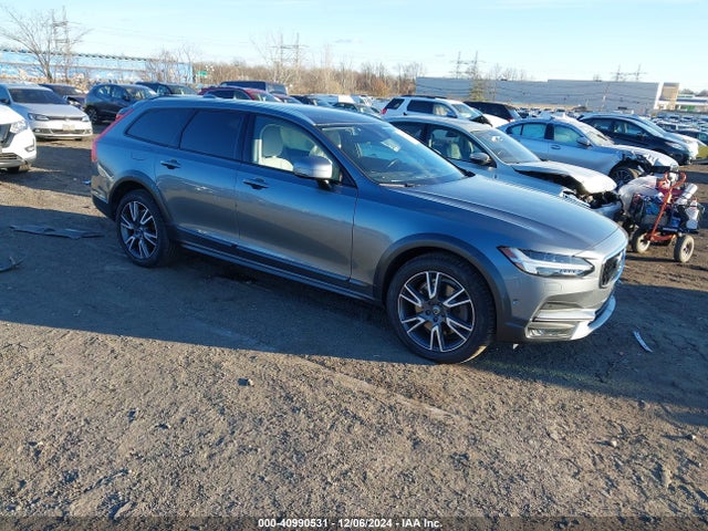 2017 volvo v90cc