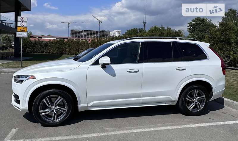 2016 volvo xc90