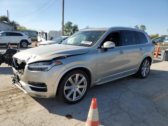2017 volvo xc90 t6