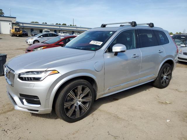 2022 VOLVO XC90