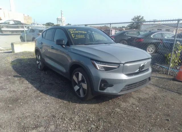 2022 volvo c40