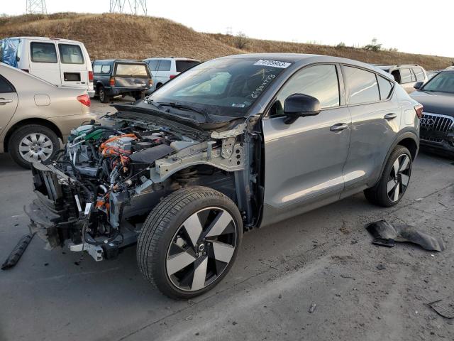 2022 volvo c40