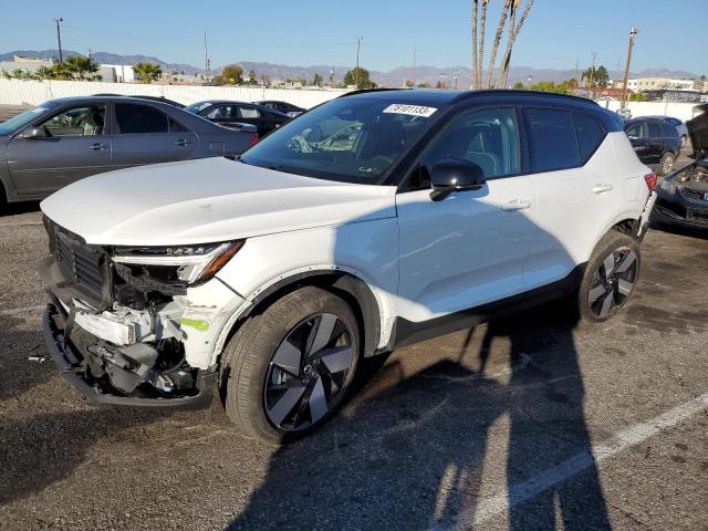 2022 volvo xc40