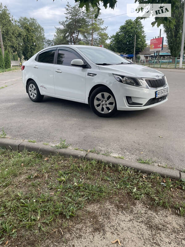 2011 kia rio