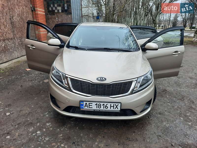 2012 kia rio