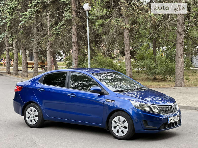 2012 kia rio