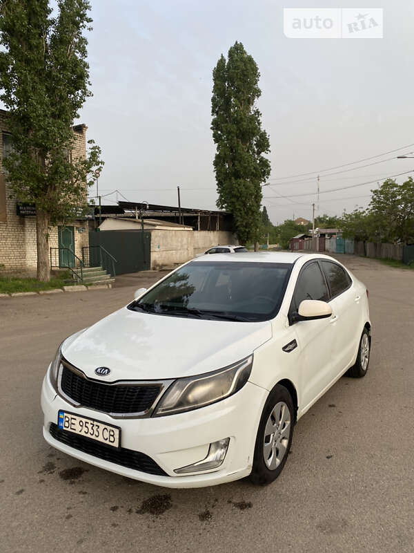 2012 kia rio
