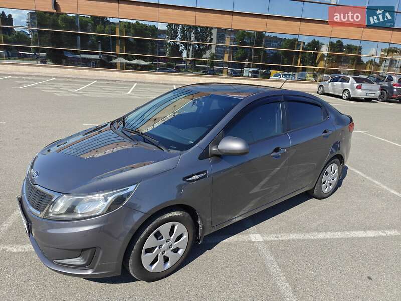 2012 kia rio