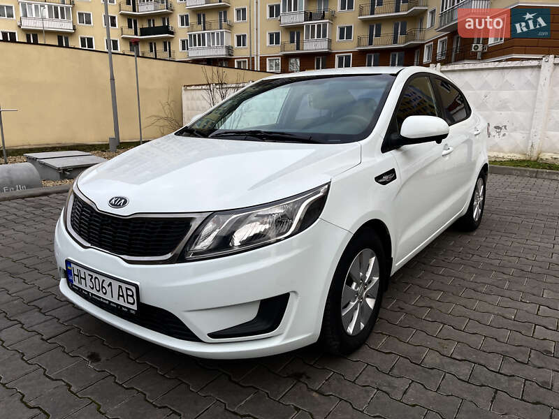 2012 kia rio