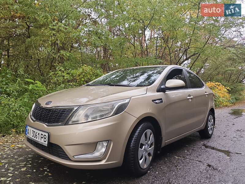 2012 kia rio