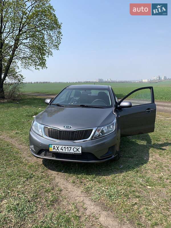 2012 kia rio