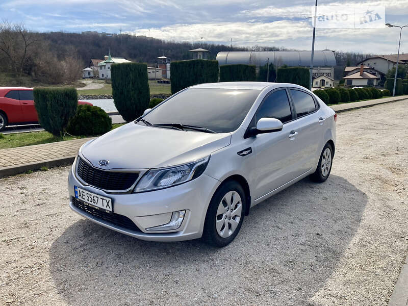 2012 kia rio