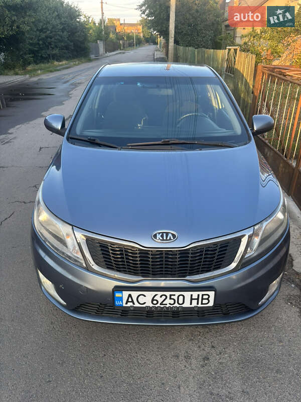 2012 kia rio